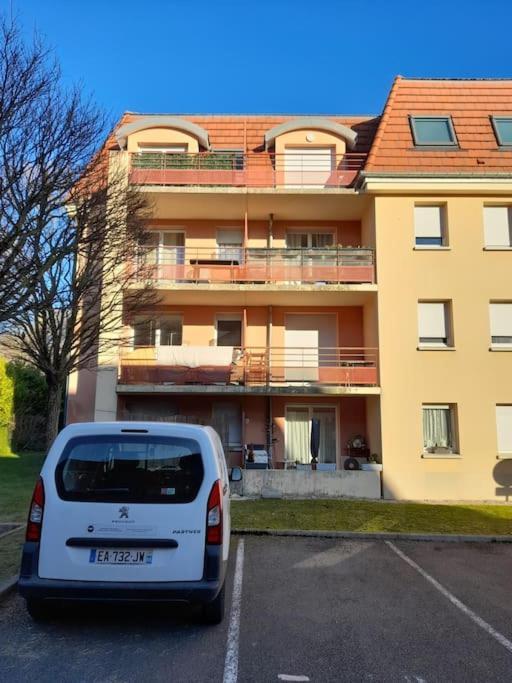 Le Maraicher Avec Terrasse, Wifi, Parking Gratuit Apartment Belfort